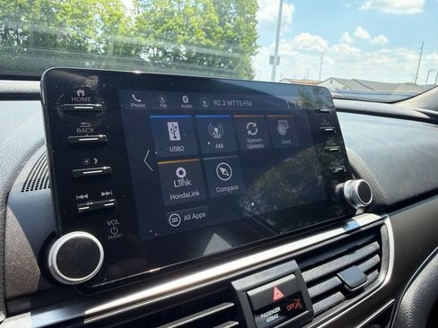 Certified 2022 Honda Accord LX image 30