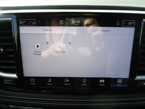 New 2026 Chrysler Pacifica Select FWD image 23