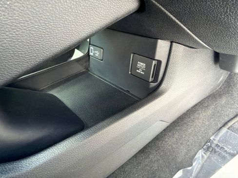 Used 2019 Honda Civic Sport image 25