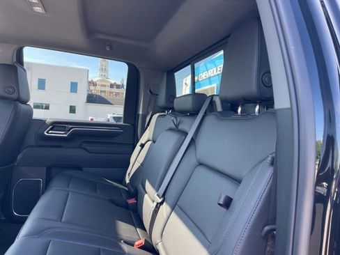 Used 2025 Chevrolet Silverado 2500 LTZ w/ LTZ Plus Package AWD/4WD image 21