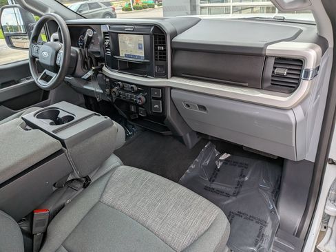 Used 2026 Ford F250 XLT AWD/4WD image 36