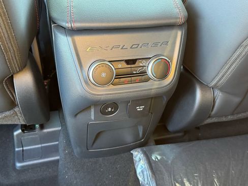 New 2026 Ford Explorer ST-Line w/ ST-Line Street Pack image 14