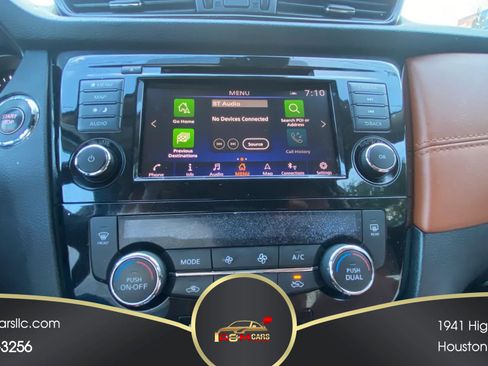 Used 2018 Nissan Rogue SL w/ Premium Package FWD image 5