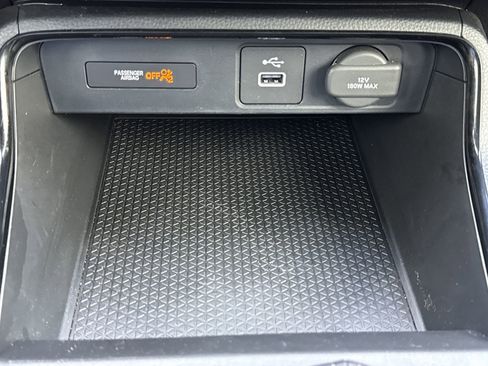 Used 2024 Honda CR-V LX image 23
