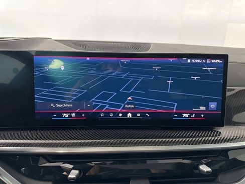 Used 2026 BMW X5 M60i w/ Climate Comfort Package image 17