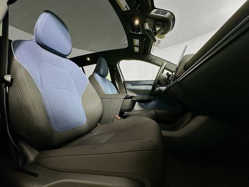 New 2026 Volvo EX30 Ultra image 25