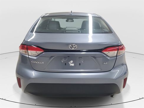 Used 2024 Toyota Corolla LE image 6