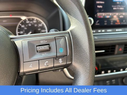 Used 2024 Nissan Rogue SV AWD/4WD image 15