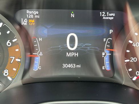 Used 2023 Jeep Compass Limited image 19