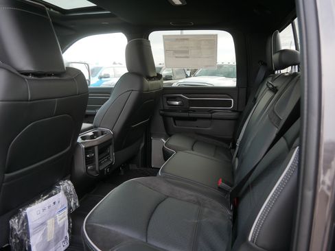 New 2026 RAM 3500 Laramie AWD/4WD image 11