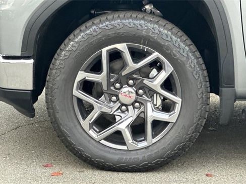 New 2026 GMC Sierra 1500 SLT w/ SLT Premium Plus Package image 25