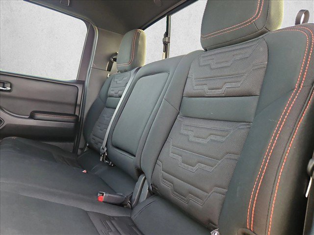 Used 2023 Nissan Frontier PRO-4X w/ Pro Convenience Package AWD/4WD image 18