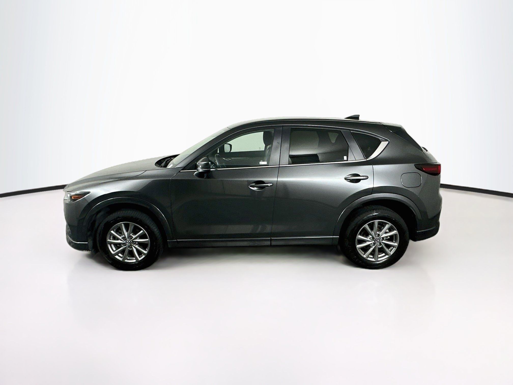 Used 2025 MAZDA CX-5 AWD 2.5 S w/ Select Package image 4