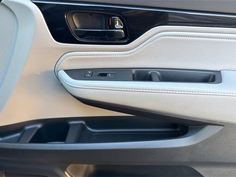 Used 2023 Honda Odyssey Touring image 22