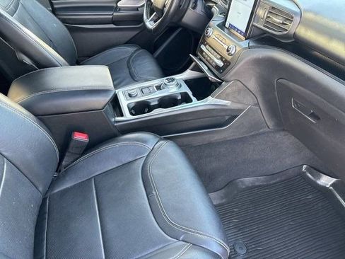 Used 2020 Ford Explorer ST w/ ST Street Pack image 43