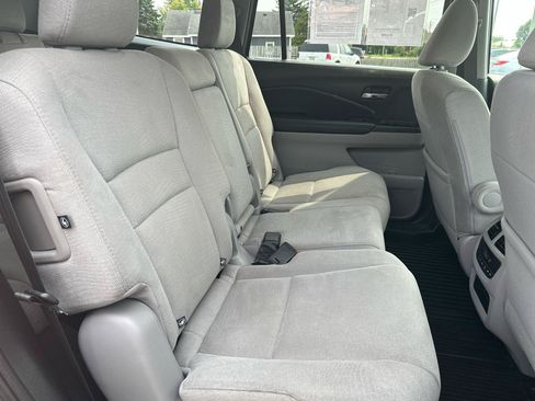 Used 2017 Honda Pilot EX image 27