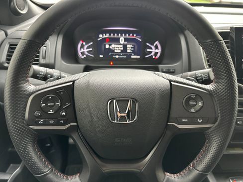 Used 2023 Honda Passport TrailSport image 27