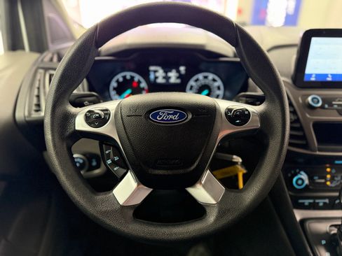 Used 2022 Ford Transit Connect XL image 16