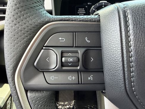 Used 2026 Toyota Sequoia Limited AWD/4WD image 16