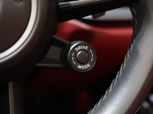 Used 2021 Porsche 911 Targa 4S image 35