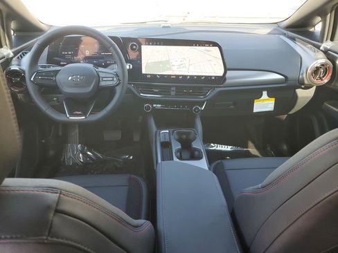 New 2026 Chevrolet Equinox EV RS image 11