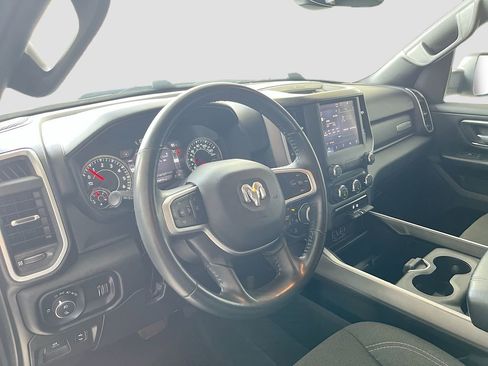 Used 2022 RAM 1500 Big Horn AWD/4WD image 9