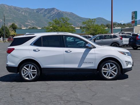 Used 2019 Chevrolet Equinox Premier AWD/4WD image 2
