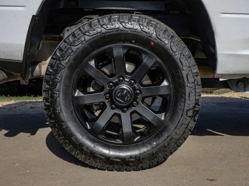 Used 2024 RAM 2500 Laramie w/ Safety Group image 59