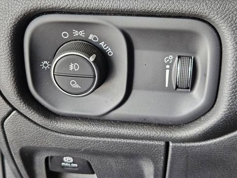 Used 2023 RAM 1500 Big Horn image 13