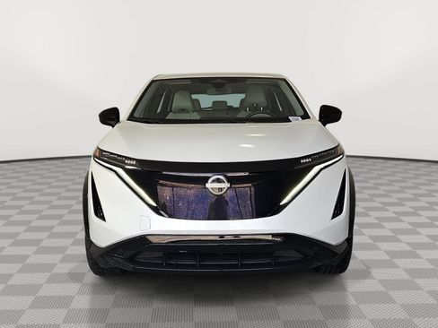 Used 2024 Nissan Ariya FWD image 3