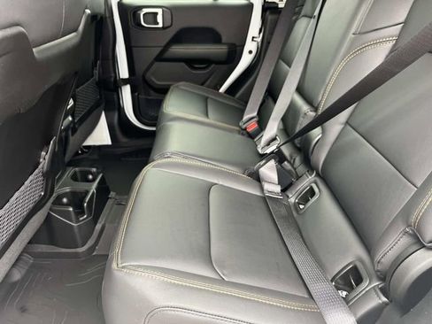 New 2026 Jeep Gladiator Mojave AWD/4WD image 18