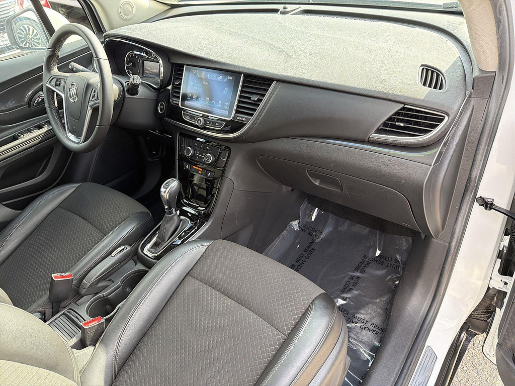 Used 2021 Buick Encore Preferred FWD image 25