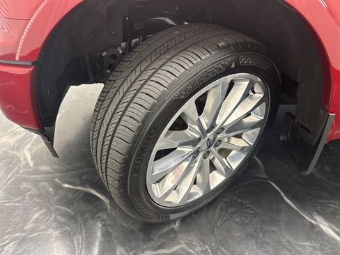 Used 2018 Ford F150 Limited w/ Trailer Tow Package image 32