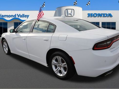 Used 2023 Dodge Charger SXT image 4