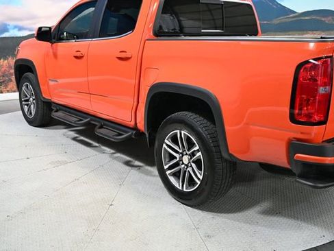 Used 2019 Chevrolet Colorado LT w/ LT Convenience Package RWD image 8