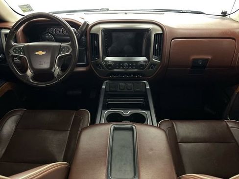 Used 2014 Chevrolet Silverado 1500 High Country w/ High Country Premium Package image 21