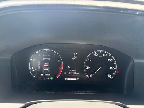 Certified 2025 Honda CR-V EX image 27