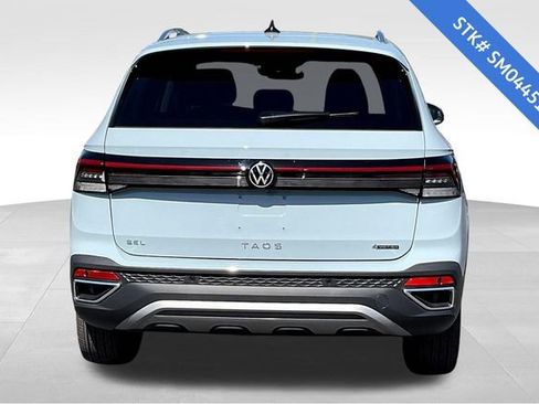 New 2025 Volkswagen Taos SEL image 4