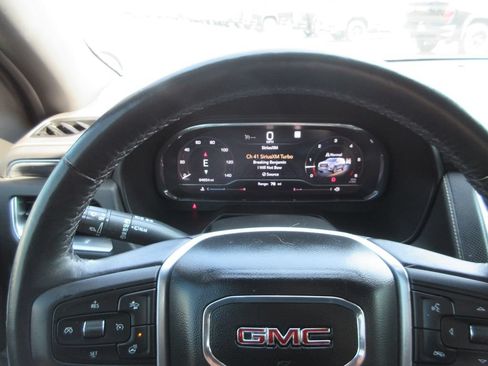 Certified 2022 GMC Yukon XL SLT w/ SLT Premium Package AWD/4WD image 36