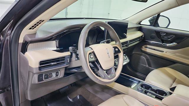 Used 2023 Lincoln Corsair FWD image 10