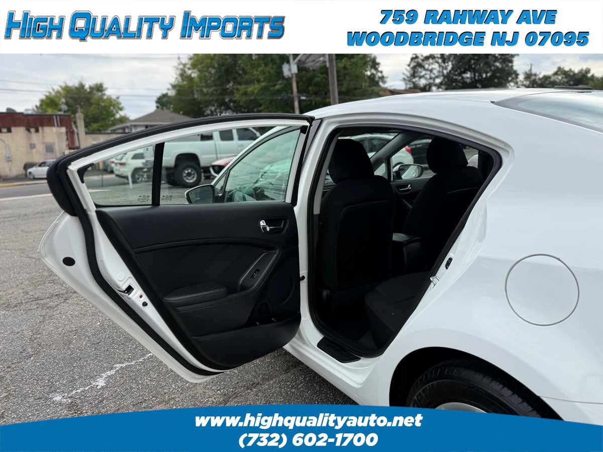 Used 2016 Kia Forte LX FWD image 14
