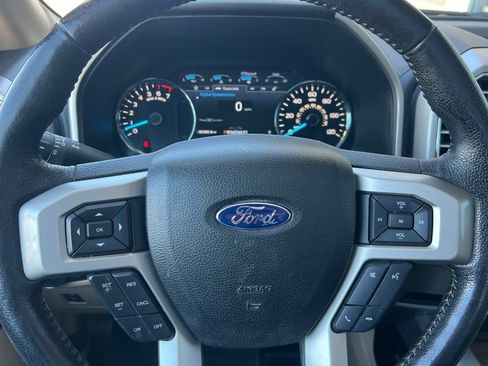 Used 2016 Ford F150 Lariat w/ Equipment Group 502A Luxury AWD/4WD image 24