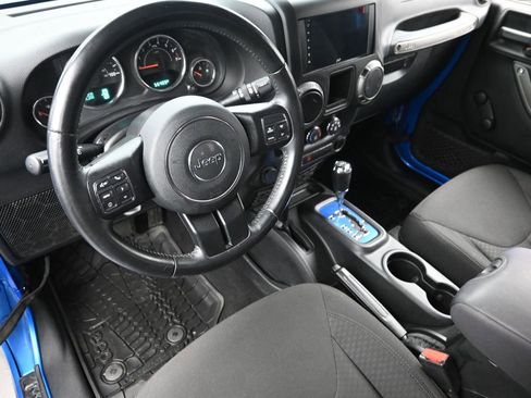 Used 2016 Jeep Wrangler Sport image 11