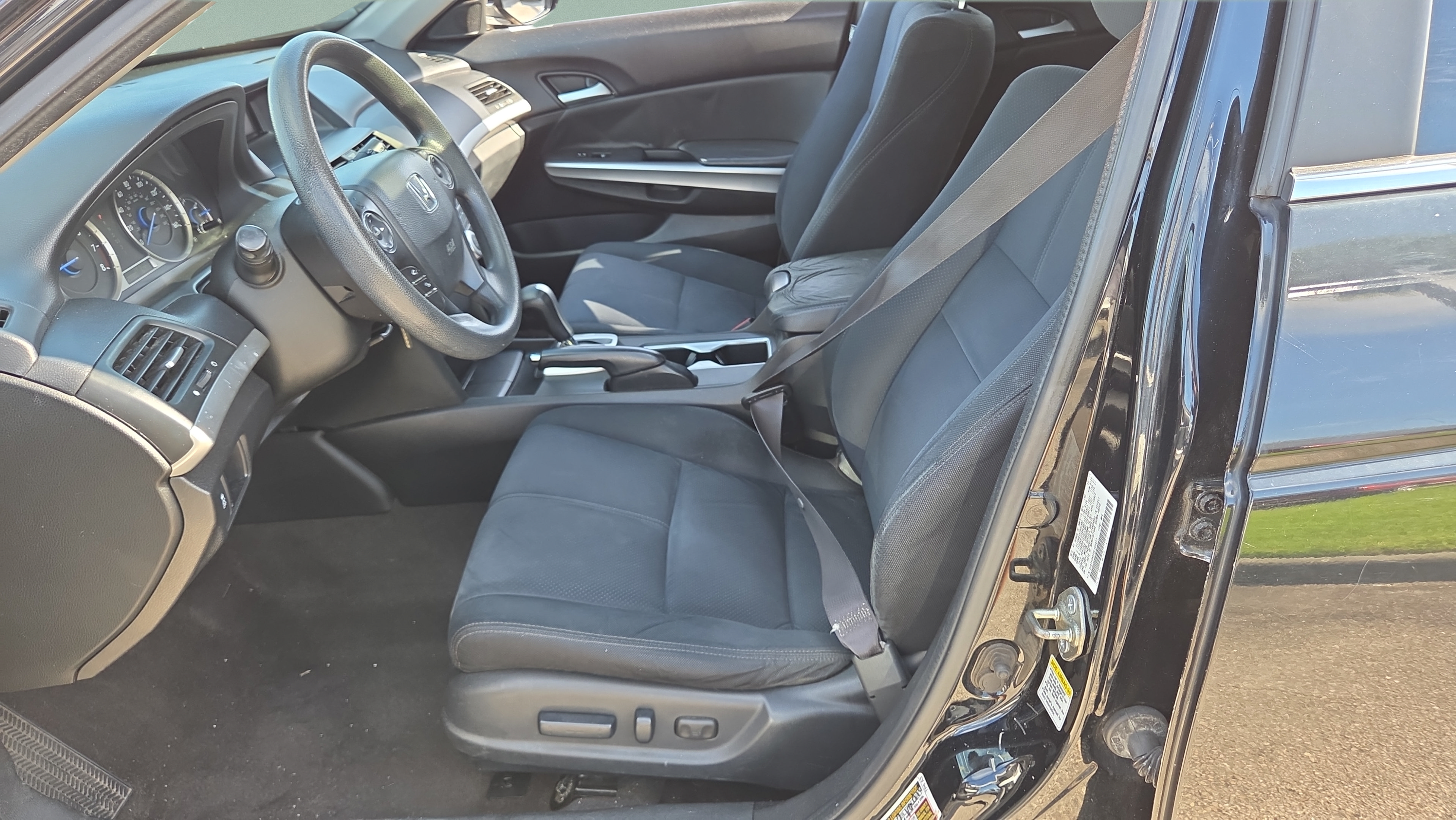 Used 2014 Honda Crosstour EX image 9