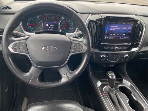 Used 2020 Chevrolet Traverse RS w/ LPO, Floor Liner Package FWD image 7
