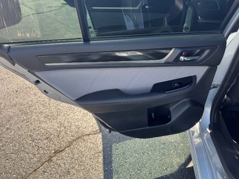 Used 2018 Subaru Legacy 2.5i Sport image 12