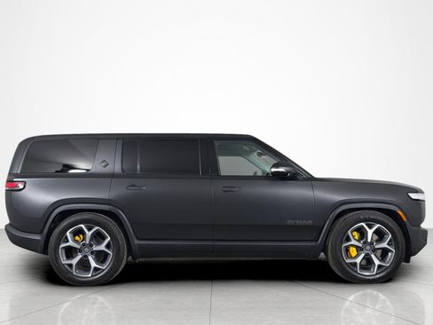 Used 2023 Rivian R1S Adventure AWD/4WD image 6