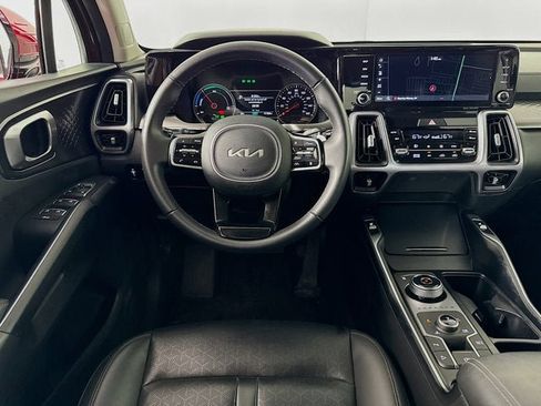 Certified 2023 Kia Sorento EX image 22