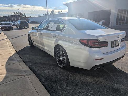 Certified 2023 BMW 540i xDrive w/ Premium Package image 5