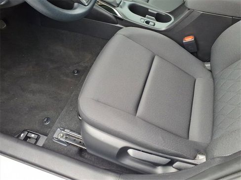 Used 2025 Toyota Corolla LE image 14
